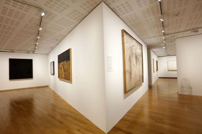 Burri. La poesia della materia. Exhibition view at Fondazione Ferrero, Alba 2021. Photo © Murialdo