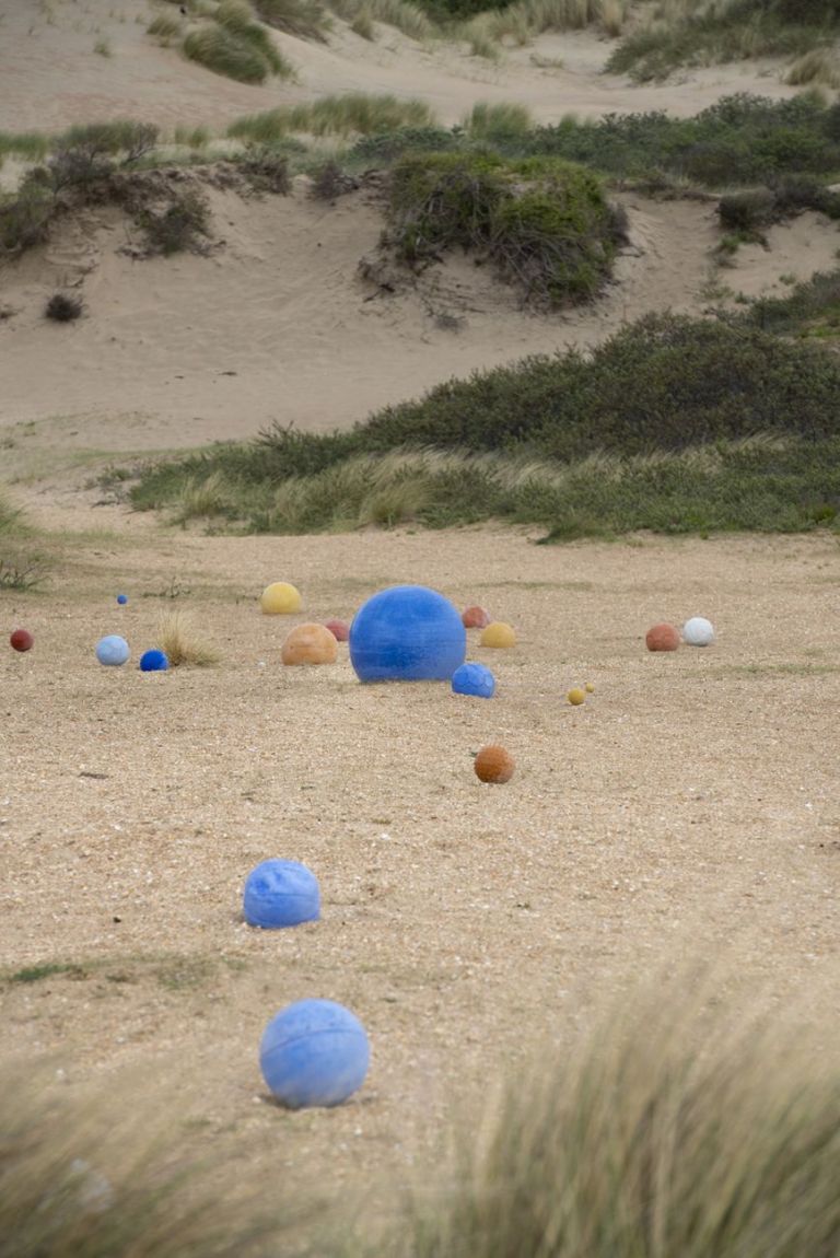 Heidi Voet, White Dwarfs and Supergiants, 2021. Installation view at Beaufort21, Koksijde, 2021