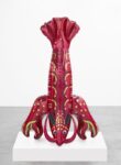 Jeff Koons, Lobster, 2007-12, dalla serie Lobster, acciaio inossidabile, cm 147 x 94 x 47,9, prova d’artista (ed. di 3+1 PA). Collezione dell’artista © Jeff Koons. Photo Marc Domage. Courtesy Almine Rech Gallery