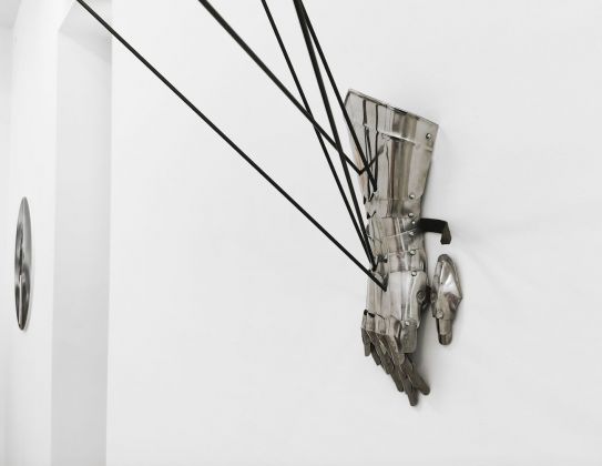 Marco Rossetti, Istrice (freccia), 2021, acciaio e fibra di carbonio, 100x130 cm