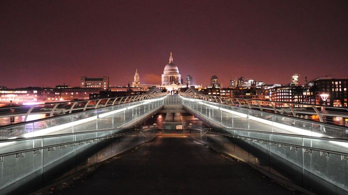 Millenium Bridge, Londra, Regno Unito