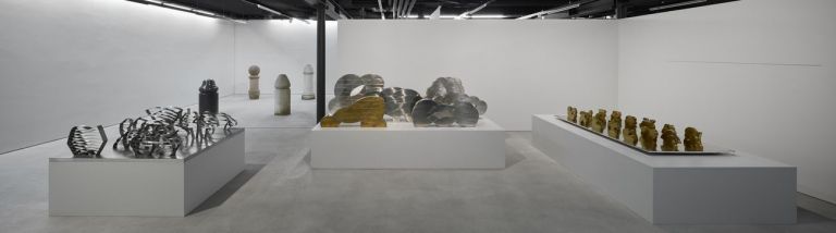 Pietro Consagra. La materia poteva non esserci. Exibition view at Collezione Olgiati, Lugano 2021. Photo Agostino Osio