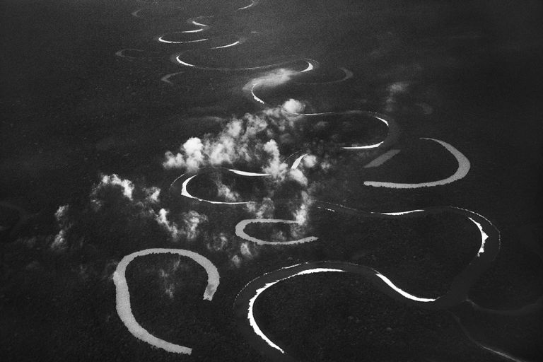 Rio Jutai. Stato of Amazonas Brasile 2017 © Sebastiao Salgado Contrasto Perché è importante tornare a osservare le fotografie di Sebastião Salgado