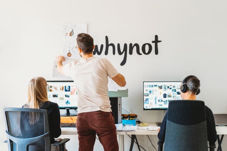 Studio WHYNOT al lavoro