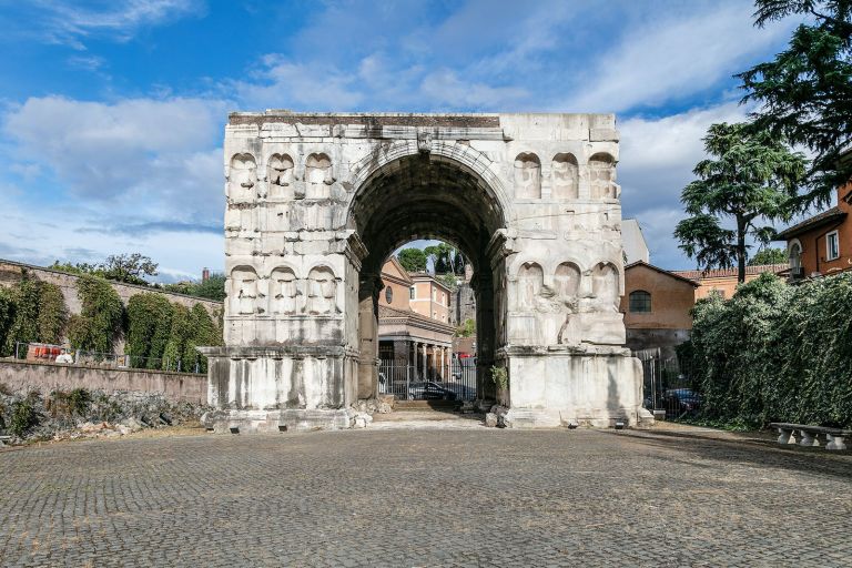 Arco di Giano al Velabro