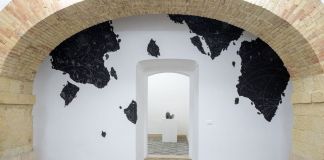 Crisa. Effimero. Exhibition view at Galleria MACCA, Cagliari 2021. Photo Stefano Oliverio Photography. Courtesy l’artista & Galleria Macca