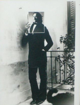 Gino De Dominicis, Un bel bagno di Nietta e Paolo in Acqua celeste Anni ‘70, Fotografia