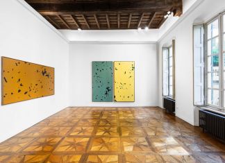 Jan Dibbets. Miliardi di universi. Exhibition view at Galleria Giorgio Persano, Torino 2021. Photo Nicola Morittu. Courtesy Galleria Giorgio Persano