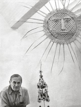 Joan Miró nell'atelier Sert, Palma di Maiorca 1957. Photographic Archive Francesc Català Roca. Archivio Successió Miró