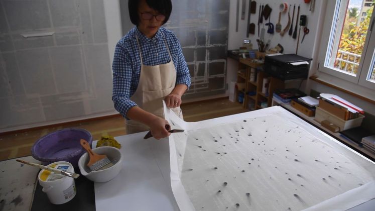 Mingjun Luo nel suo atelier di Bienne © Mingjun Luo