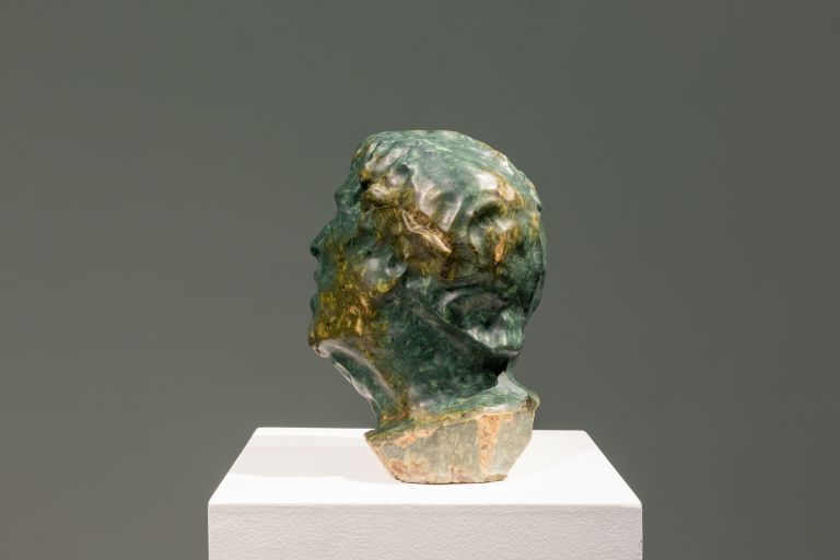 Namsal Siedlecki, Estinti, 2021, Serpentino antico marble, 13.8 x 13 x 10.2 in. (35 x 33 x 26 cm). Photos by Alexa Hoyer. Courtesy Magazzino Italian Art2