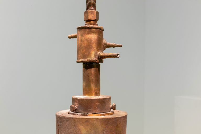 Namsal Siedlecki, Verneuil, 2021, bronze, 31.5 x 9.4 x 9.4 in. (80 x 24 x 24 cm). Photos by Alexa Hoyer. Courtesy Magazzino Italian Art