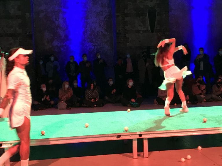 OGR Torino Throwing Balls at Night di Jacopo Miliani ph Claudia Giraud 3 1200x900 1 Art Week Torino: Jacopo Miliani trasforma le OGR in una ballroom. Tra Voguing e Balletti Russi