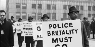 Untitled, New York, New York, 1963 © The Gordon Parks Foundation