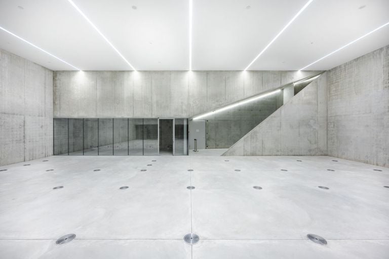 Plateforme 10, Losanna, 2021. Gli spazi dove verrà allestita la biblioteca. Photo © Dominik Gehl