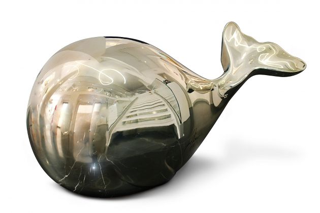 Simone D’Auria, Moby Sbang, resina, 53x120cm