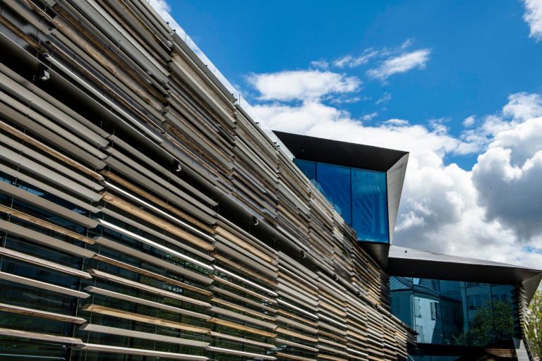 Musée départemental AlbertKahn, bâtiment conçu par l’architecte japonais Kengo Kuma © CD92/Olivier Ravoire