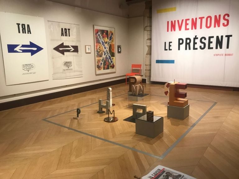 Gérard Paris Clavel. Avec. Exhibition view at Musée de l’imprimerie et de la communication graphique, Lione 2021. Photo Dario Bragaglia