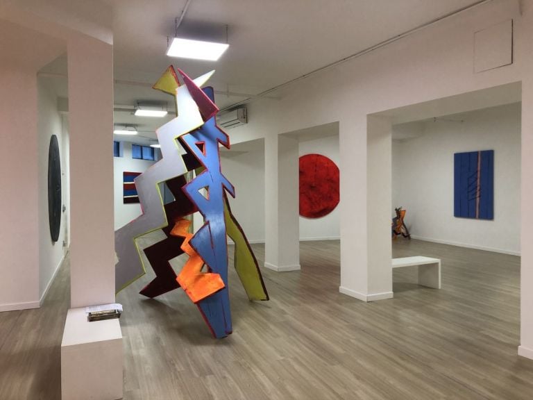 Gianfranco Notargiacomo. In rosso. Exhibition view at Artra, Milano 2021