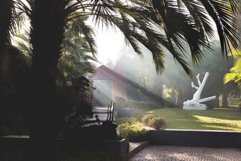 Il giardino con le sculture della Fondation Montresso★. Photo Cyril Boixel