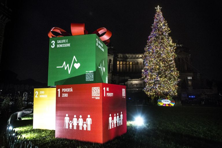 Natale a Roma: 17 pacchi regalo per avvicinarsi agli Obiettivi di Sviluppo Sostenibile dell’ONU