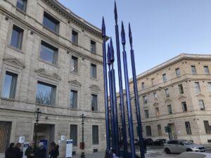 Rigenerazione urbana: a Torino Italgas inaugura un’opera d’arte di Oliviero Rainaldi