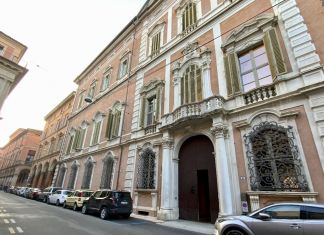 Palazzo Aldrovandi Montanari