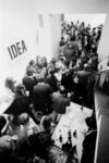1966–1976 Dieci anni in Italia, 1976. Photo Enrico Cattaneo