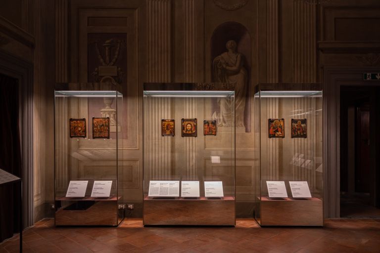 Installation View, Museo delle icone russe, Palazzo Pitti, Courtesy Uffizi