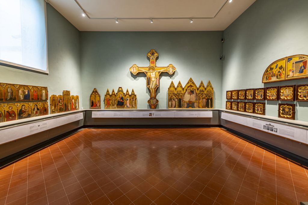 Alla Galleria dell’Accademia di Firenze riaprono rinnovate le sale del Duecento e del Trecento