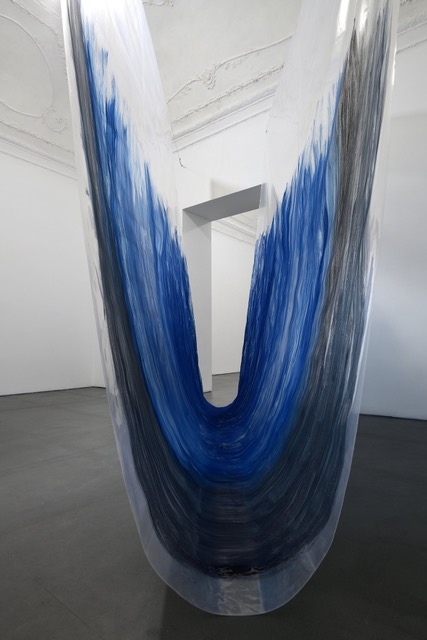 Paolo Icaro, Azzurra, 2021. Courtesy Galleria Lia Rumma, Milano Napoli