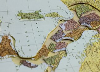 Silvia Camporesi, dalla serie Domestica, 2020. Courtesy Galleria z2o, Roma