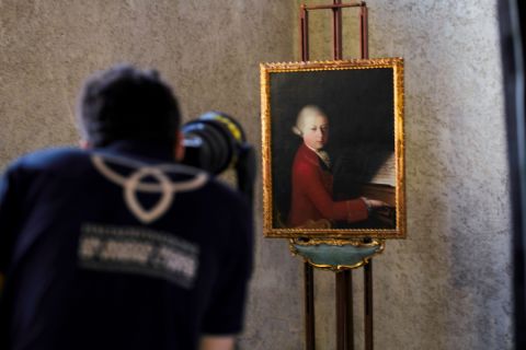 Backstage della replica in digitale del Ritratto di W.A. Mozart all’età di 13 anni del Cignaroli, realizzata da Haltadefinizione