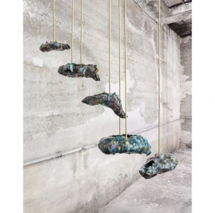 Giovanni Chiamenti - Nimphaecea Chlorotica, 2020, raku ceramic, 43 x 24.5 x 20 cm, installation view Artnoble Gallery;, progetto in residenza presso The New York Art Residency & Studios | NARS Foundation, Brooklyn, New York (USA)