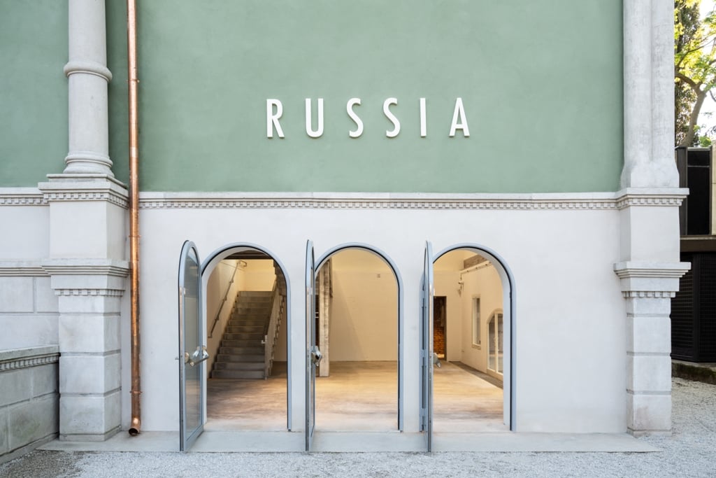 Il curatore e gli artisti si ritirano: chiuso il Padiglione Russia alla Biennale