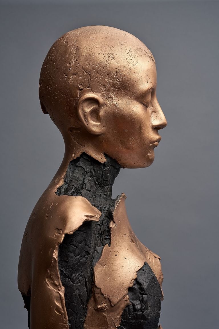 Aron Demetz, O.T., 2019, bronzo, 86x40x30 cm