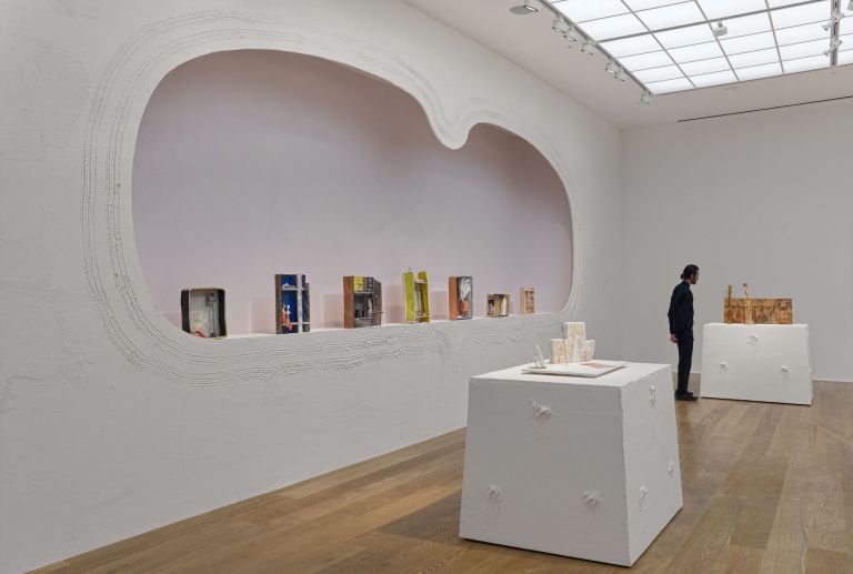 ‘Fausto Melotti. Theatre’, Installation view, Hauser & Wirth London, Photo: Alex Delfanne, Courtesy the artist and Hauser & Wirth