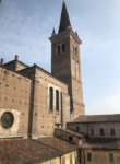 la vista della chiesa di San Tommaso vista dal Nuovo Museo Nazionale Archeologico