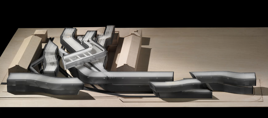Il modello originario del MAXXI di Zaha Hadid. Solo il grande edificio centrale è stato realizzato, gli altri quattro corpi no