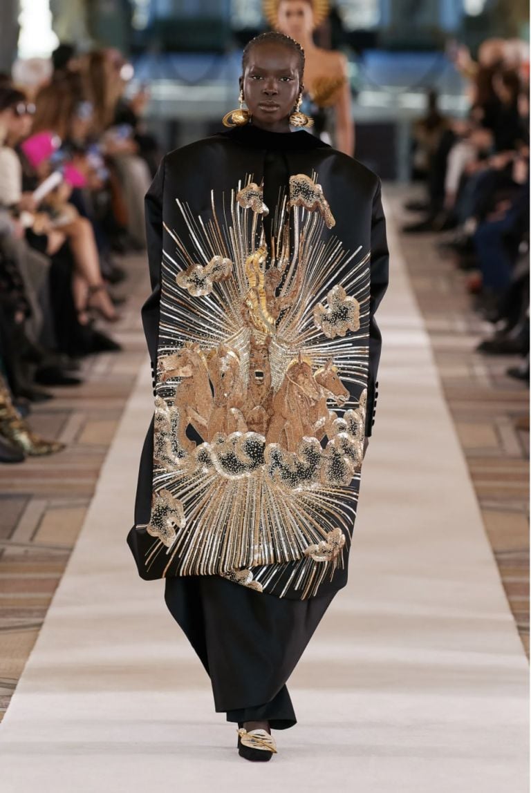 Parigi Fashion Week 2022. Schiaparelli