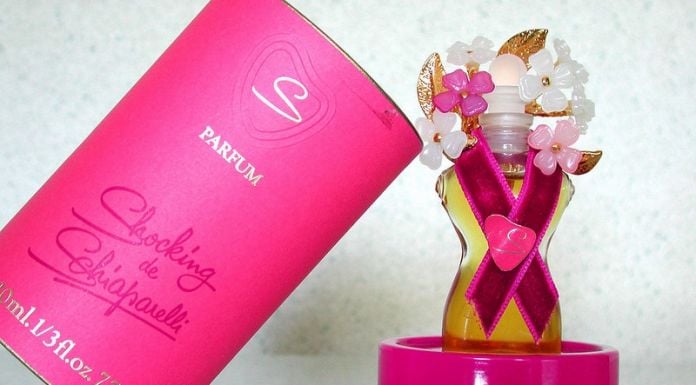 Schiaparelli, Profumo Rosa Shocking