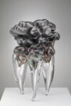 Tony Cragg, Untitled, 2021, Blown glass, 43 x 28 x 23 cm. Courtesy the artist and Berengo Studio. Photo credit Francesco Allegretto