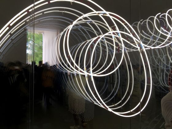 Brigitte Kowanz, installazione al Padiglione Austria per la 57. Biennale d’Arte di Venezia