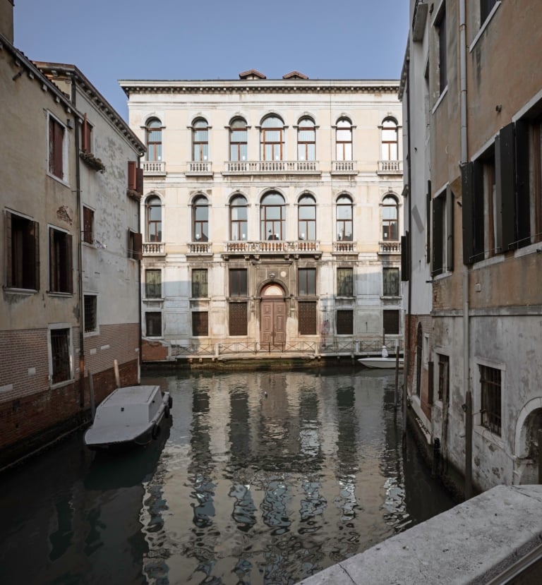 Palazzo Diedo, home to Berggruen Arts & Culture. Located in Venice, Italy’s Cannaregio neighborhood, rio della Maddalena. Ph. ©Alessandra Chemollo, courtesy of Berggruen Arts & Culture