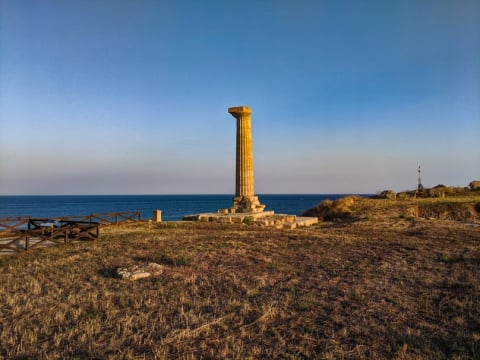 Crotone tempio