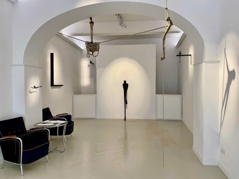 Alex Pinna. Mirrors. Exhibition view at Saraceno Art Gallery, Roma 2022