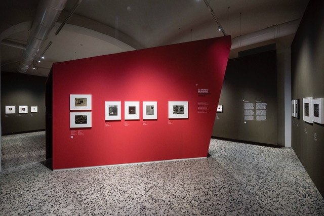 Capolavori della fotografia moderna 1900 1940. La collezione Thomas Walther del Museum of Modern Art, New York. Exhibition view at CAMERA, Torino 2022. Photo Andrea Guermani