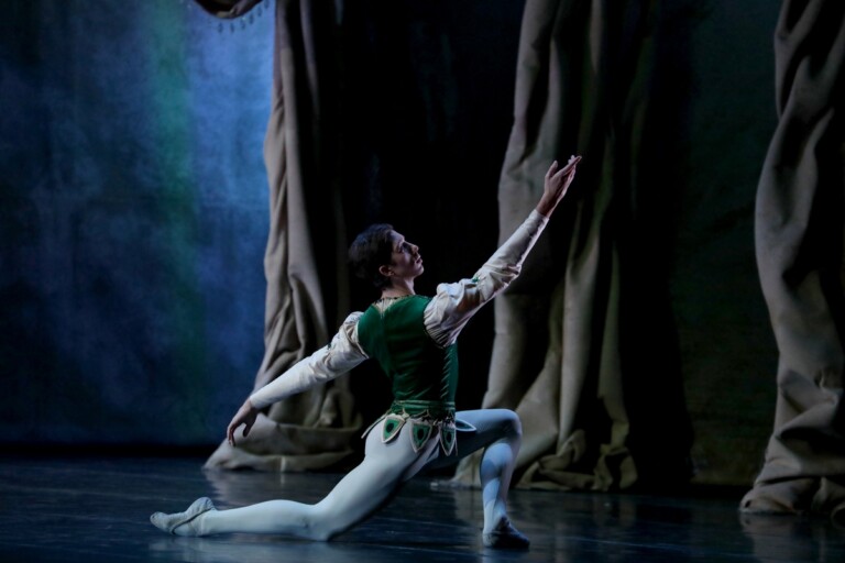 Emeralds, coreografia George Balanchine ļ The George Balanchine Trust. Photo Brescia e Amisano ļ Teatro alla Scala