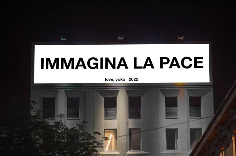 Milan, Luxottica, Piazzale Cadorna IMAGINE PEACE by Yoko Ono © CIRCA