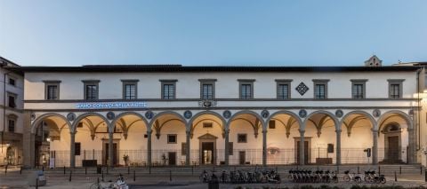 Museo Novecento Firenze, installazione di Claire Fontaine - Foto Facebook